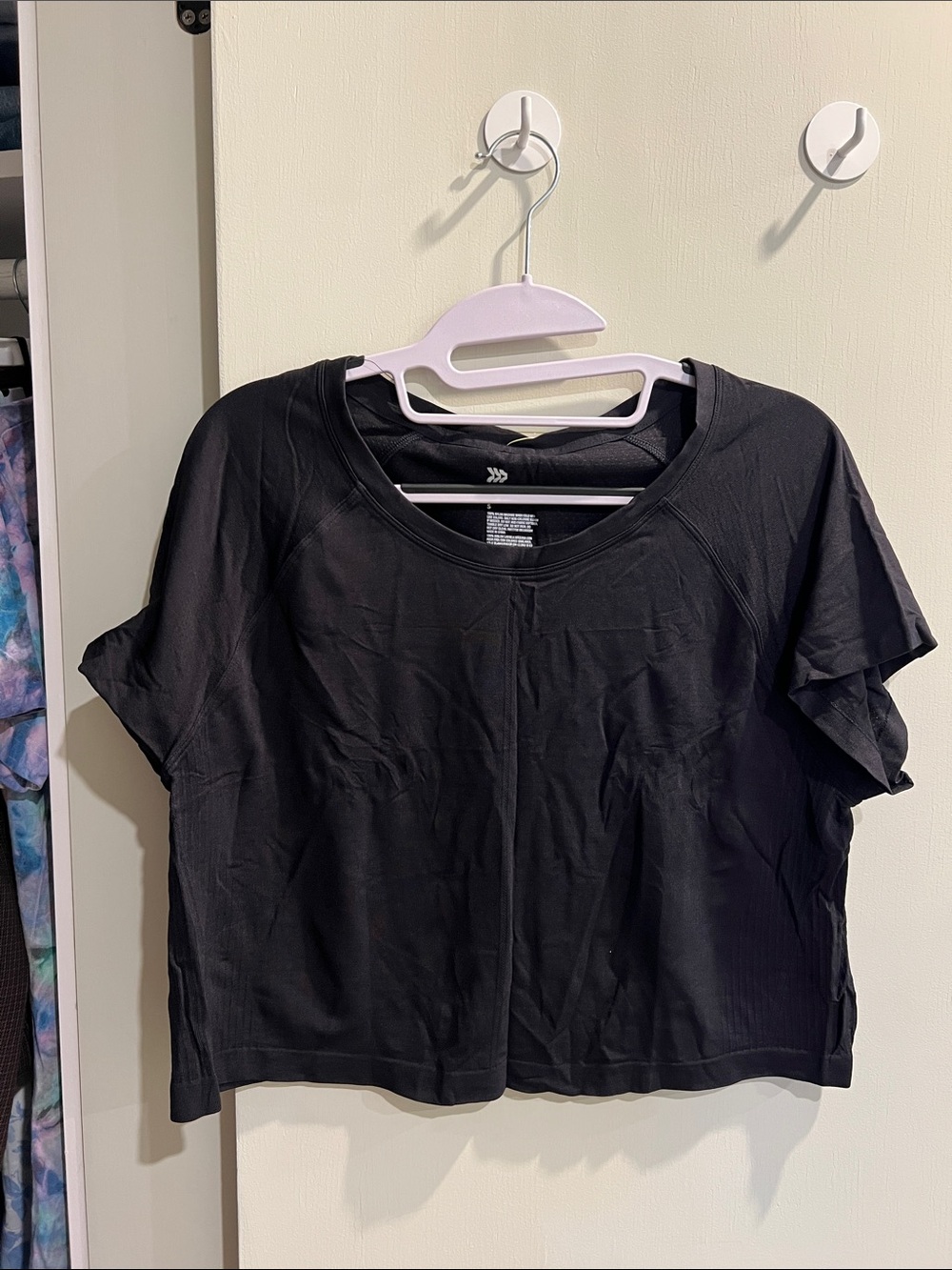 All In Motion Seamless Boxy Cropped Short Sleeve T-Shirt